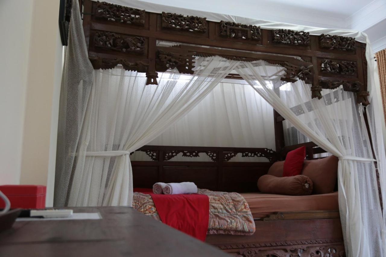 Jowo Kluthuk Heritage Kalasan Bagian luar foto