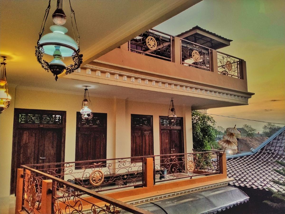 Jowo Kluthuk Heritage Kalasan Bagian luar foto