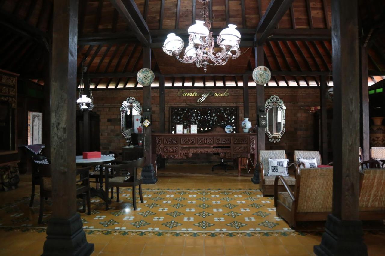Jowo Kluthuk Heritage Kalasan Bagian luar foto